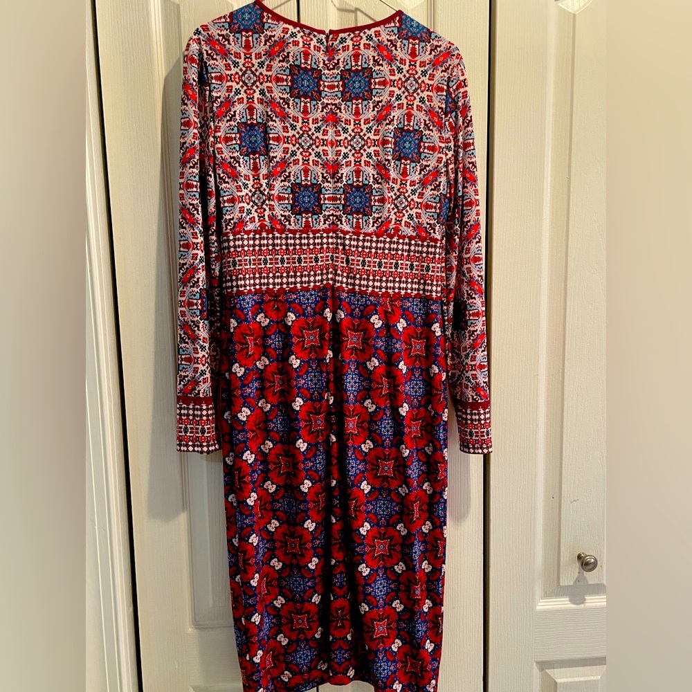 Maggy London, size 8, midi dress. Polyester blend. Boho shabby chic.